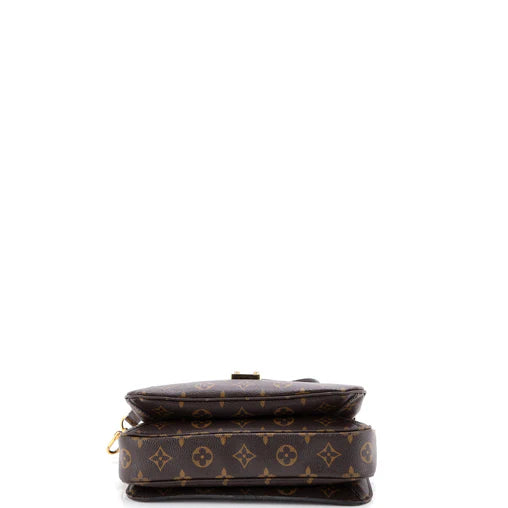 Louis Vuitton Pochette Metis Monogram Canvas