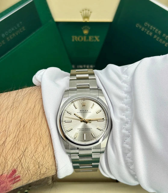 Rolex Oyster Perpetual 124200