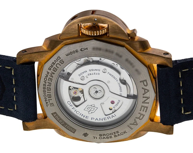 Panerai Submersible PAM01074